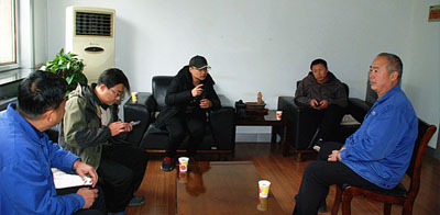 甘肅衛視記者來星火機床公司采訪