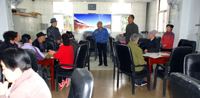 敬老愛老好風尚 歡聲笑語度重陽