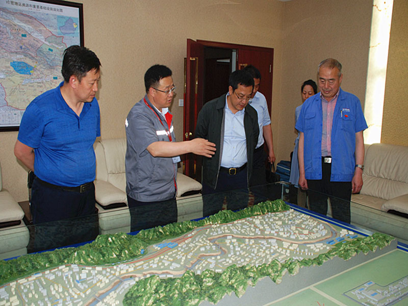 星火機床集團公司領導參觀考察中車蘭州機車公司