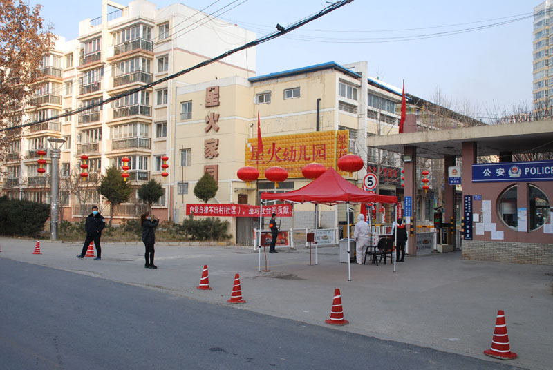 星火醫院 白衣天使變身白衣戰士