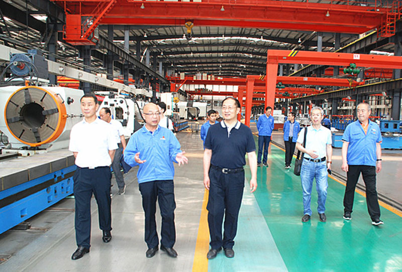 甘肅省政府國資委領(lǐng)導(dǎo)督查星火機床公司混改工作