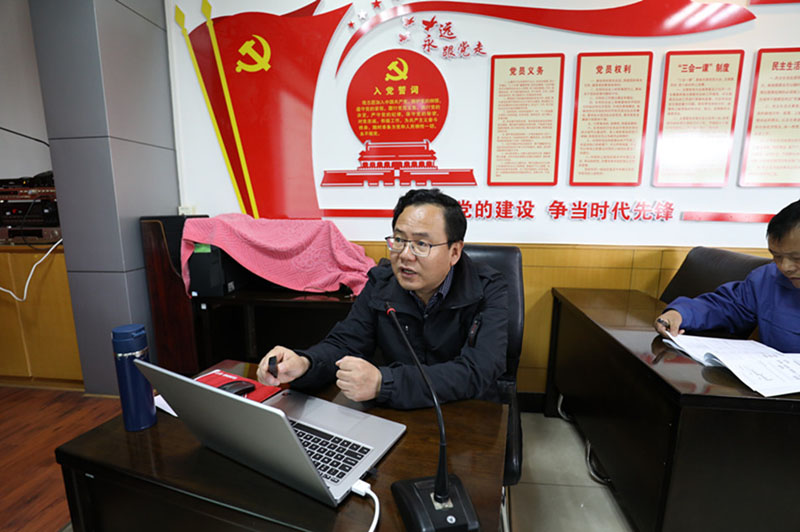 星火機床公司組織內(nèi)審員參加“三標”體系培訓