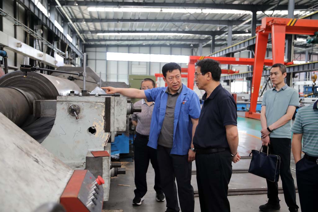 省國(guó)投領(lǐng)導(dǎo)馬海福一行來星火公司調(diào)研