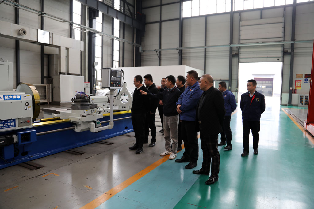 中國能源建設集團投資有限公司考察組到星火數控公司考察
